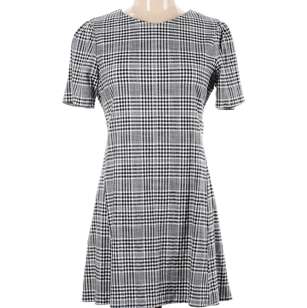 Zip up Zara plaid dress